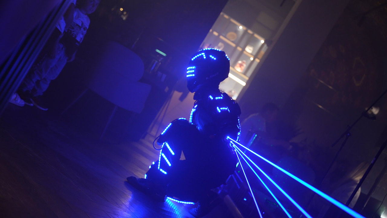 шоу трансформеров москва шоу трансформеров москва